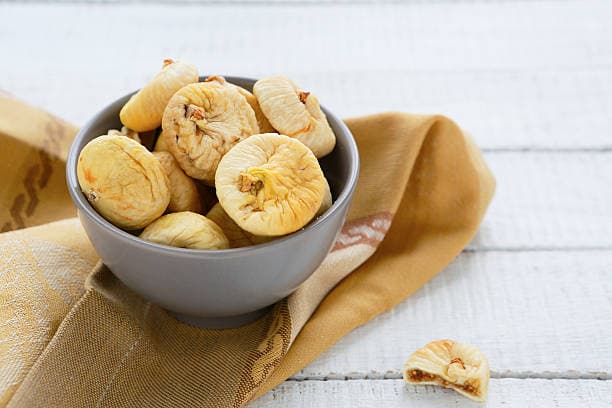 قیمت انجیر خشک عسلی با کیفیت ارزان + خرید عمده